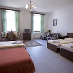 Olga 3* Prága