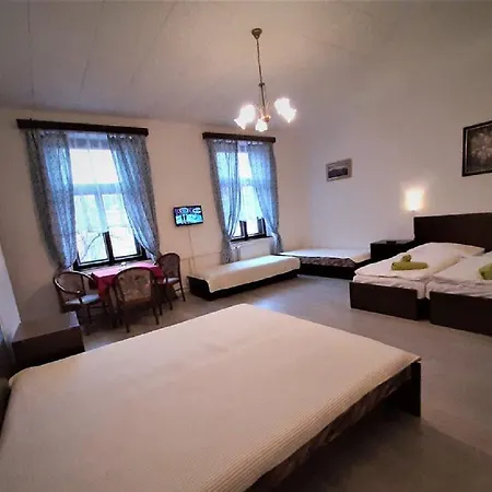 Olga 3* Prague