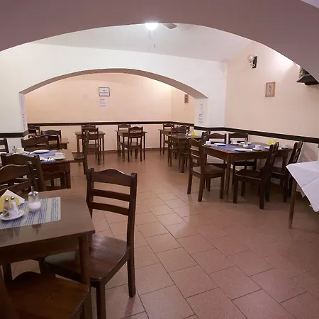 Olga 3* Praha