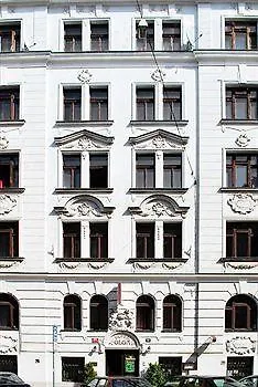 Olga Hotel Prague