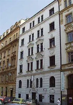 Hotel Olga 3*