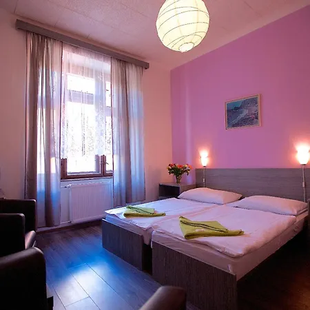 Olga Hotel 3*